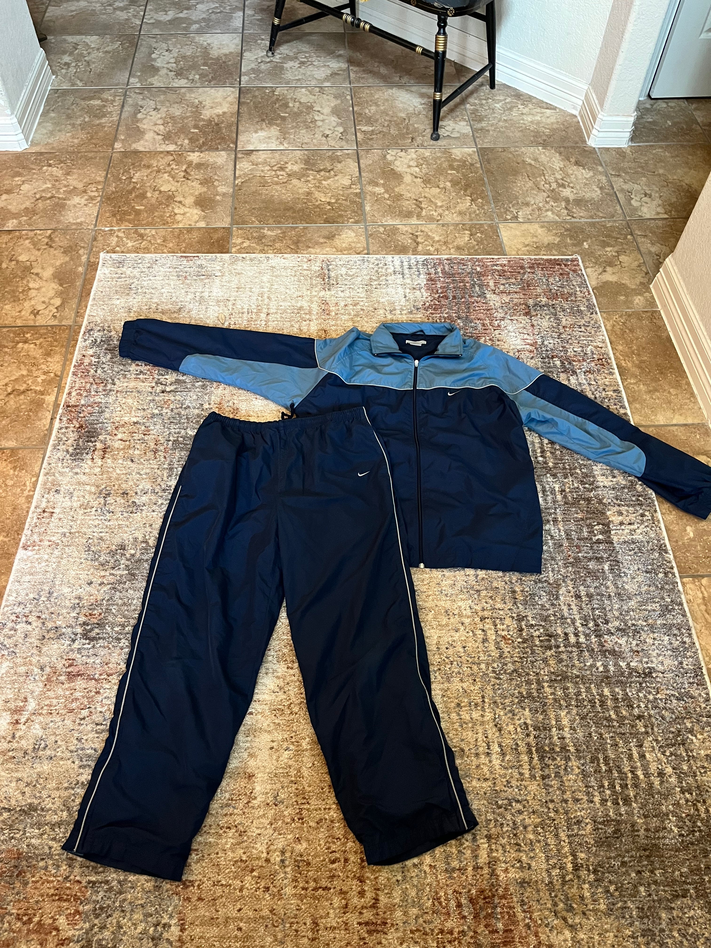Vintage Navy Track suit (fits like large)
