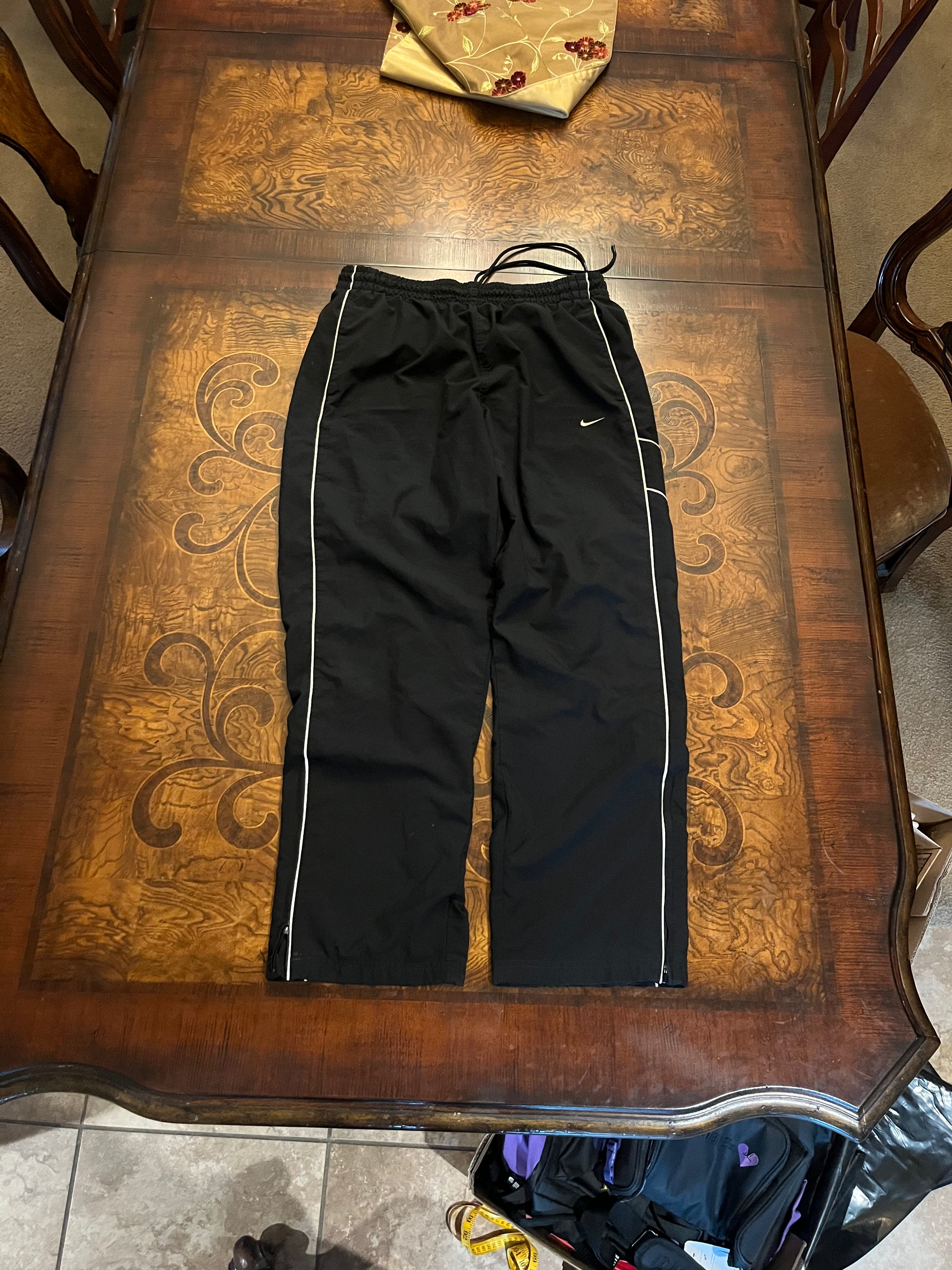 Black Vintage Nike Track Pants (XL)